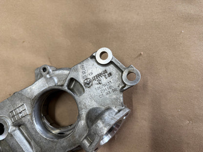 2010-2015 Chevrolet Camaro SS 6.2L V8 Oil Pump "USED"