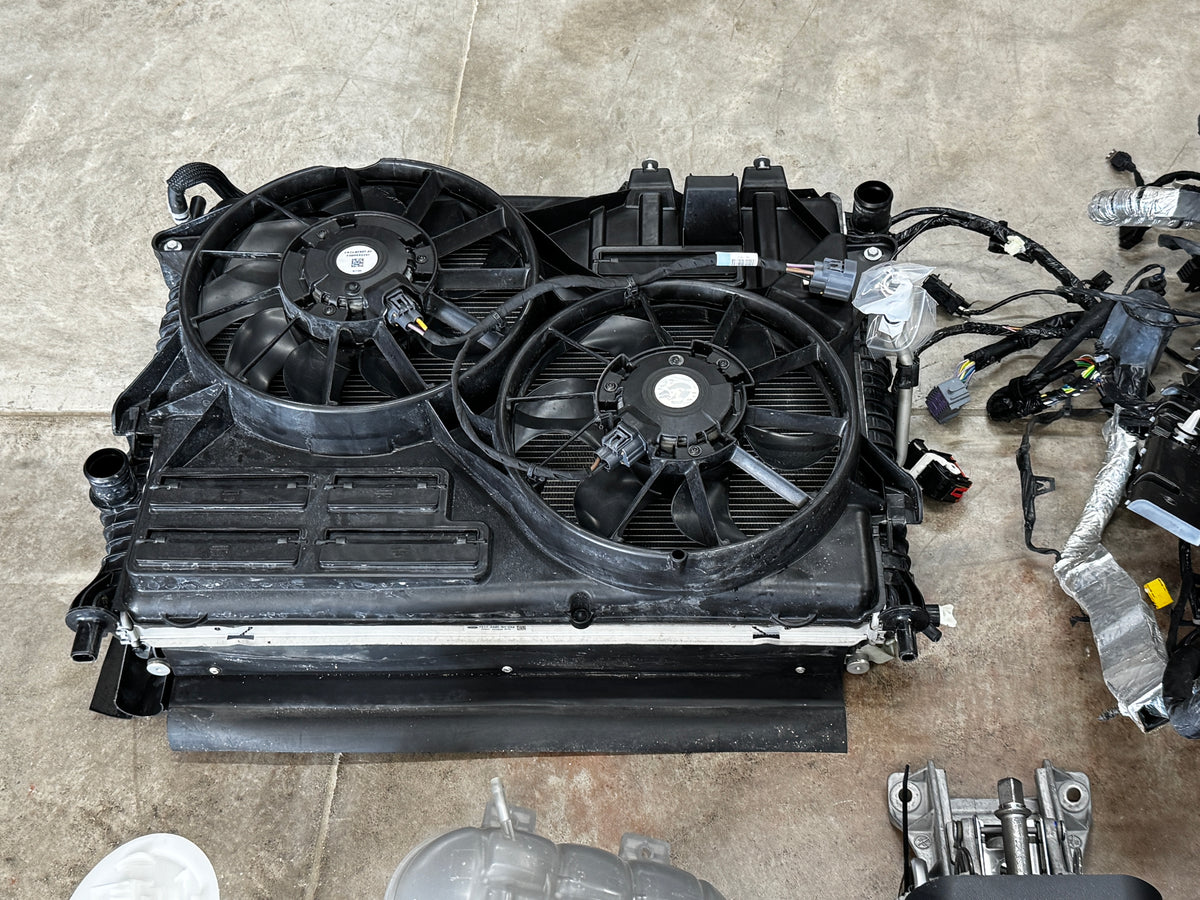 2022 Mustang 5.0 Coyote Gen 3 Engine Drivetrain 10R80 Automatic Auto 15k mi