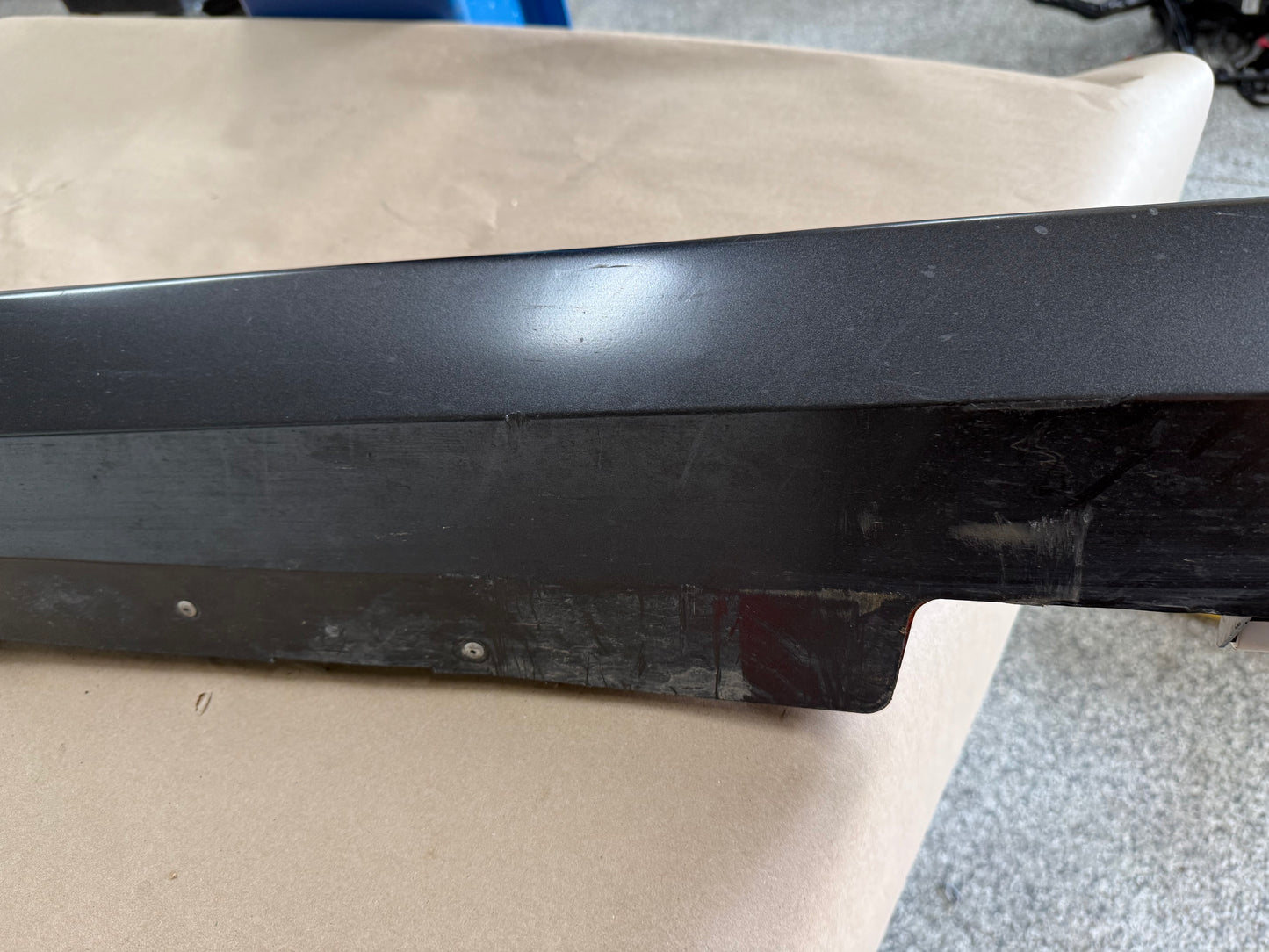 2016-2018 Chevrolet Camaro RH Side Skirt Molding Passenger Side "Orange"
