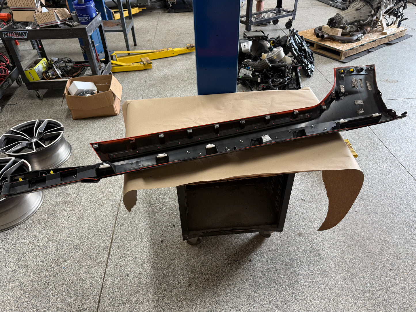 2016-2018 Chevrolet Camaro RH Side Skirt Molding Passenger Side "Orange"