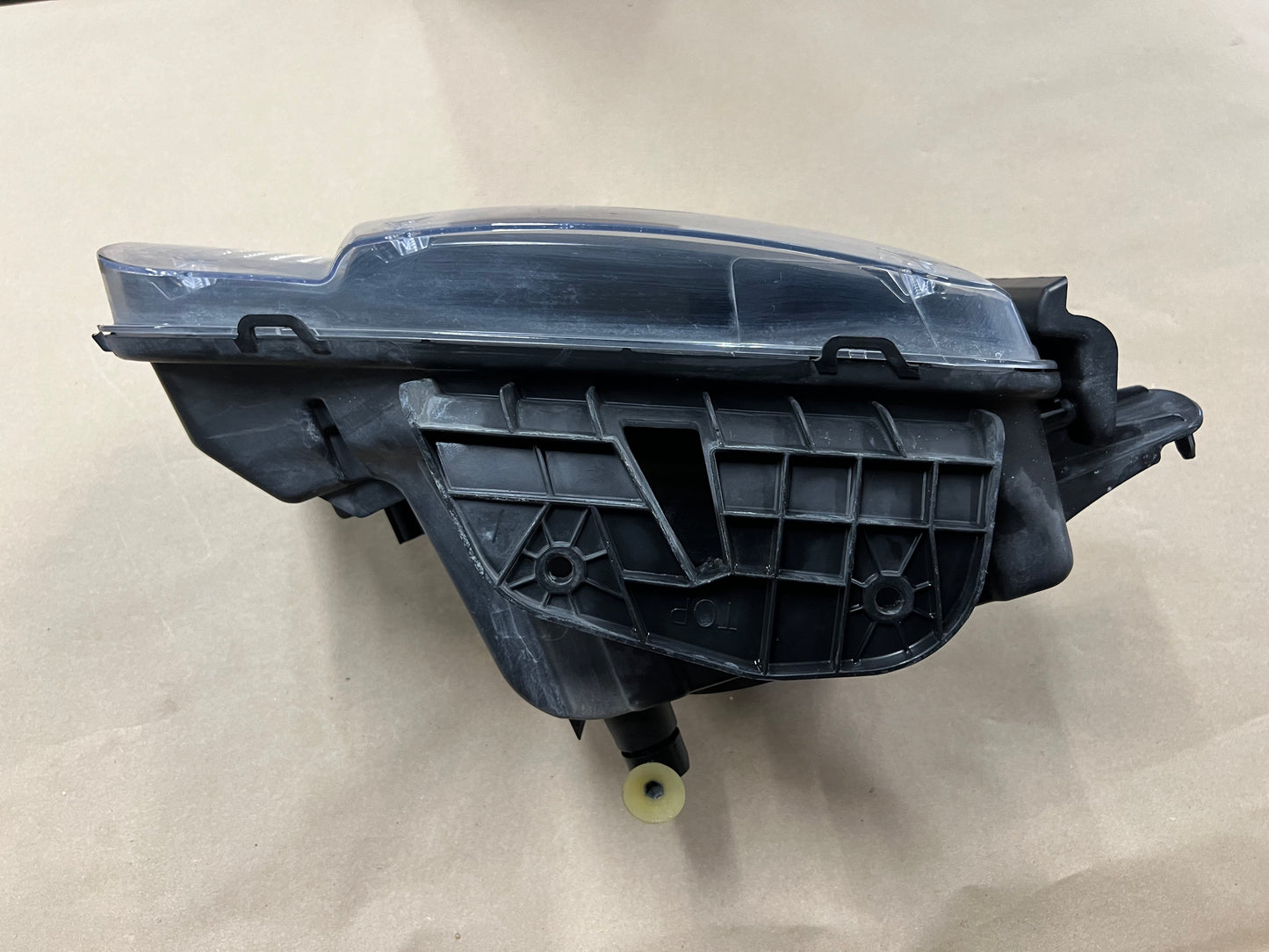 2010-2013 Chevrolet Camaro RH Passenger Side Headlight Halogen
