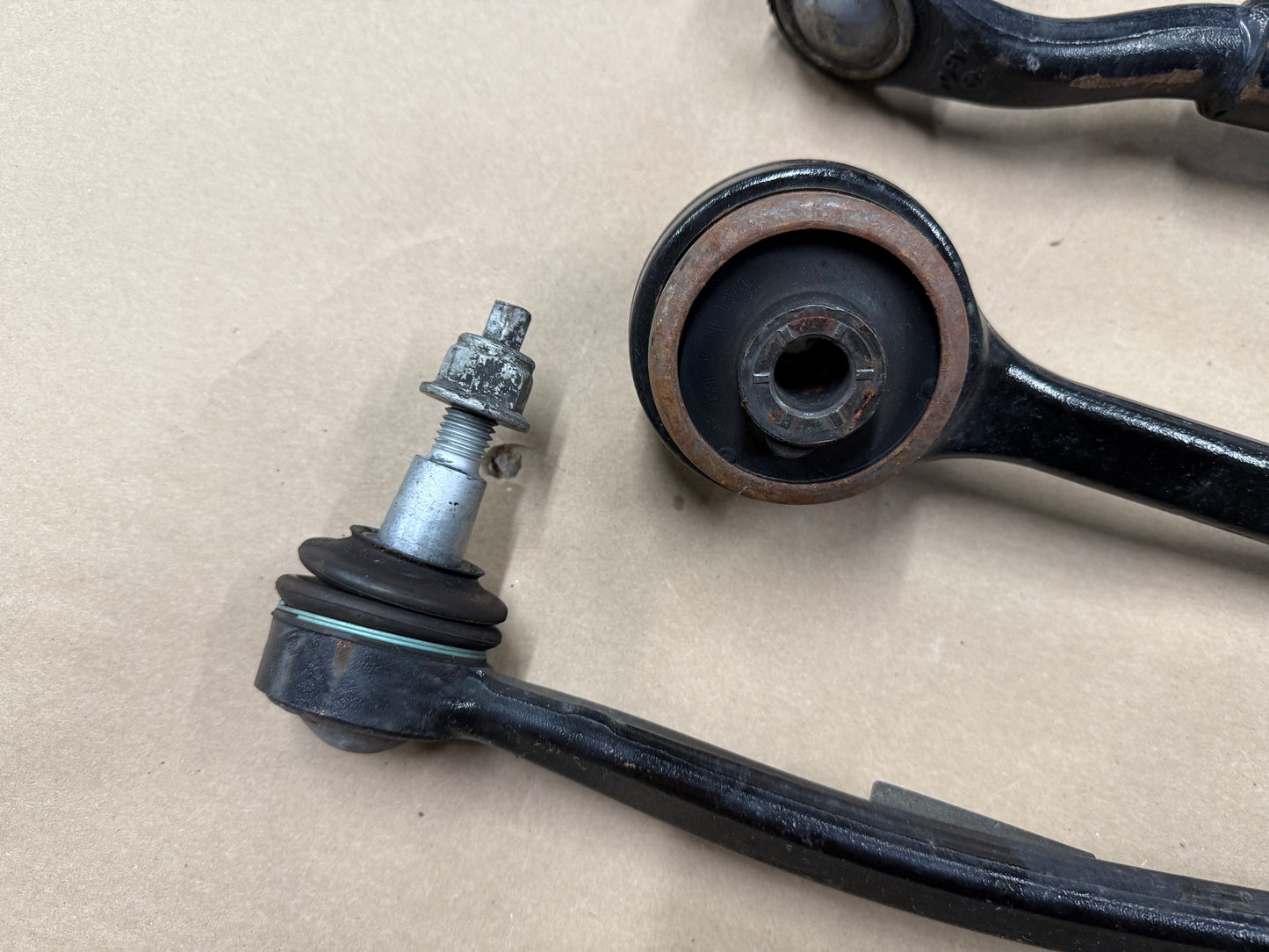 2015-2023 Ford Mustang GT RH LH Side Front Control Arms Frontward Rearward