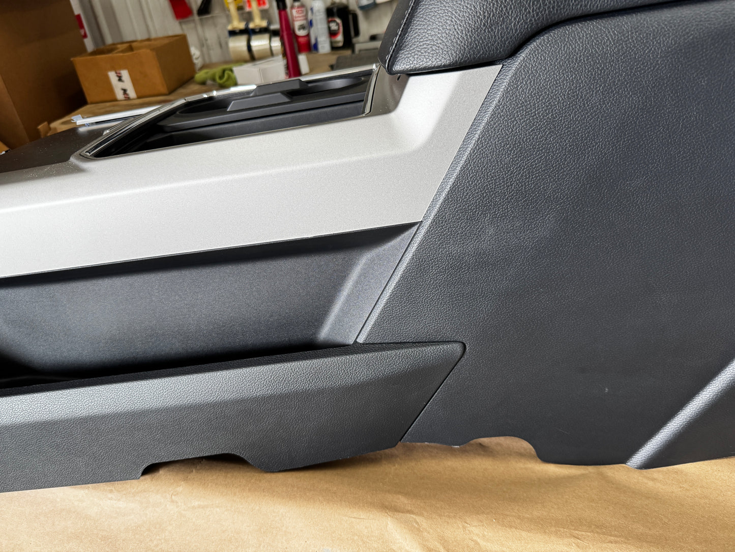 2017-2022 Ford F-350 F-250 Super Duty Center Console Black