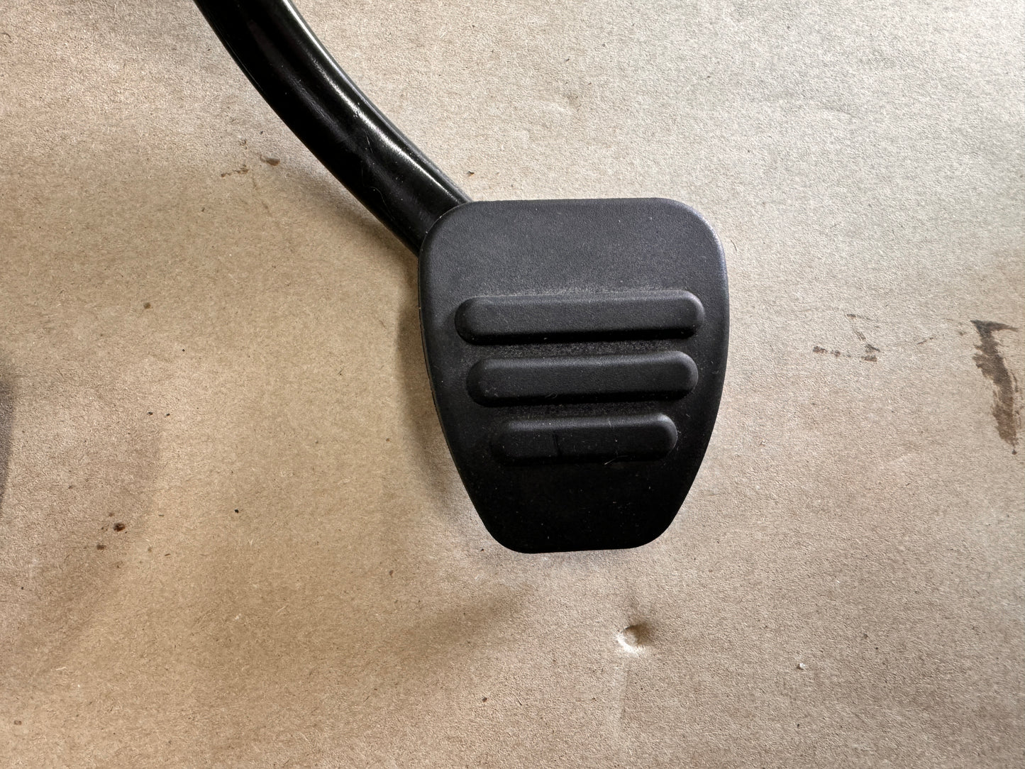 2024 Ford Mustang GT Manual Clutch Brake Pedal Assembly Accelerator Pedals