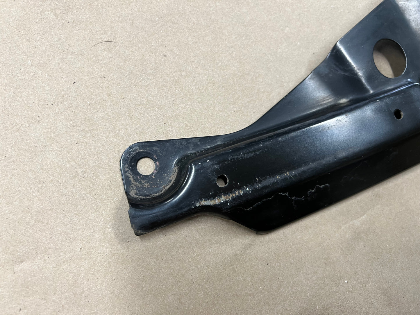 2010-2015 Chevrolet Camaro SS Radiator Support Cover GM