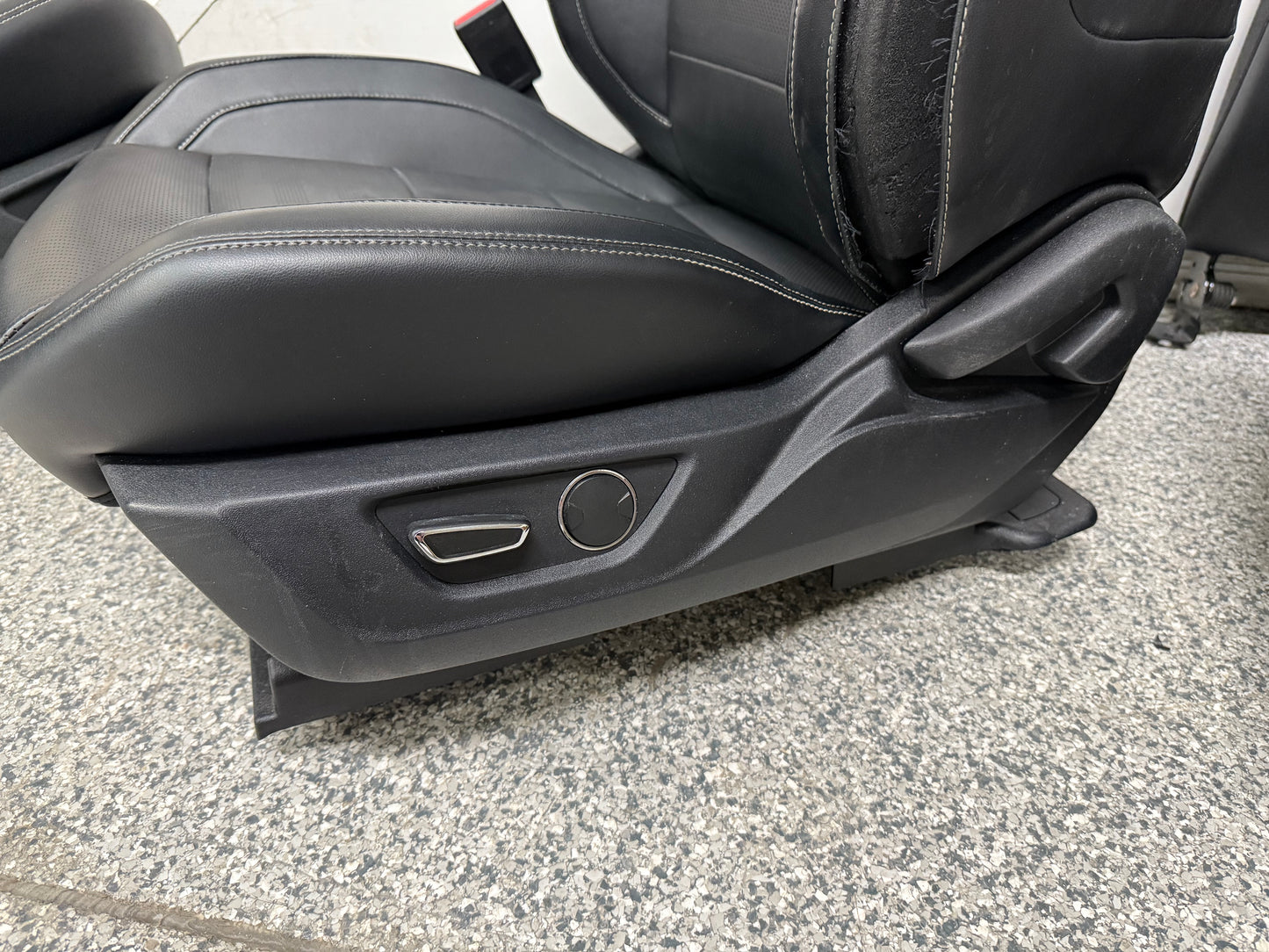 2015-2017 Ford Mustang GT Leather Front Rear Seats Black Heated Cooled