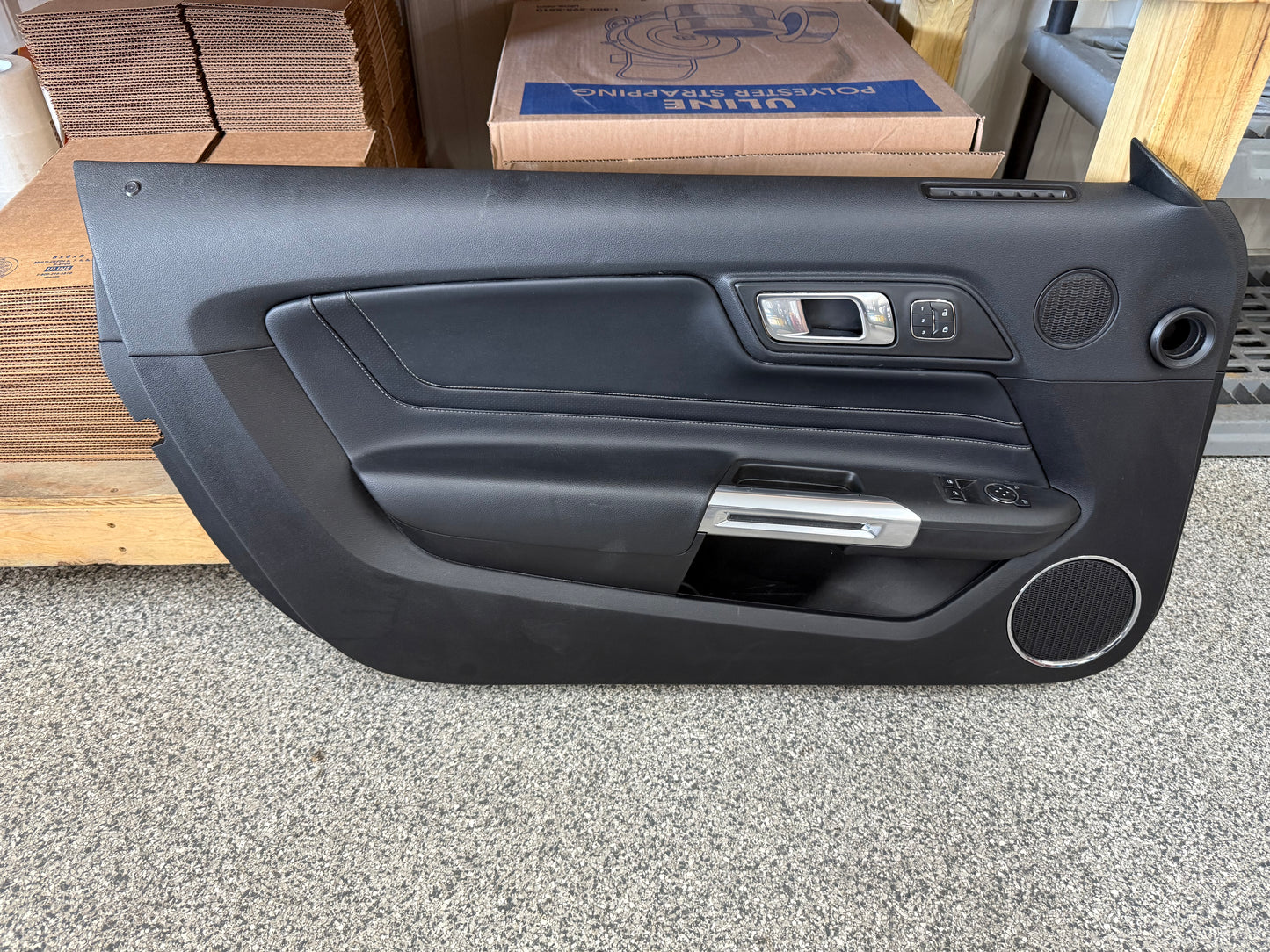 2018-2023 Ford Mustang GT LH Driver Leather Insert Door Panel Grey Stitching