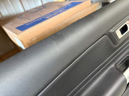 2018-2023 Ford Mustang GT LH Driver Leather Insert Door Panel Grey Stitching