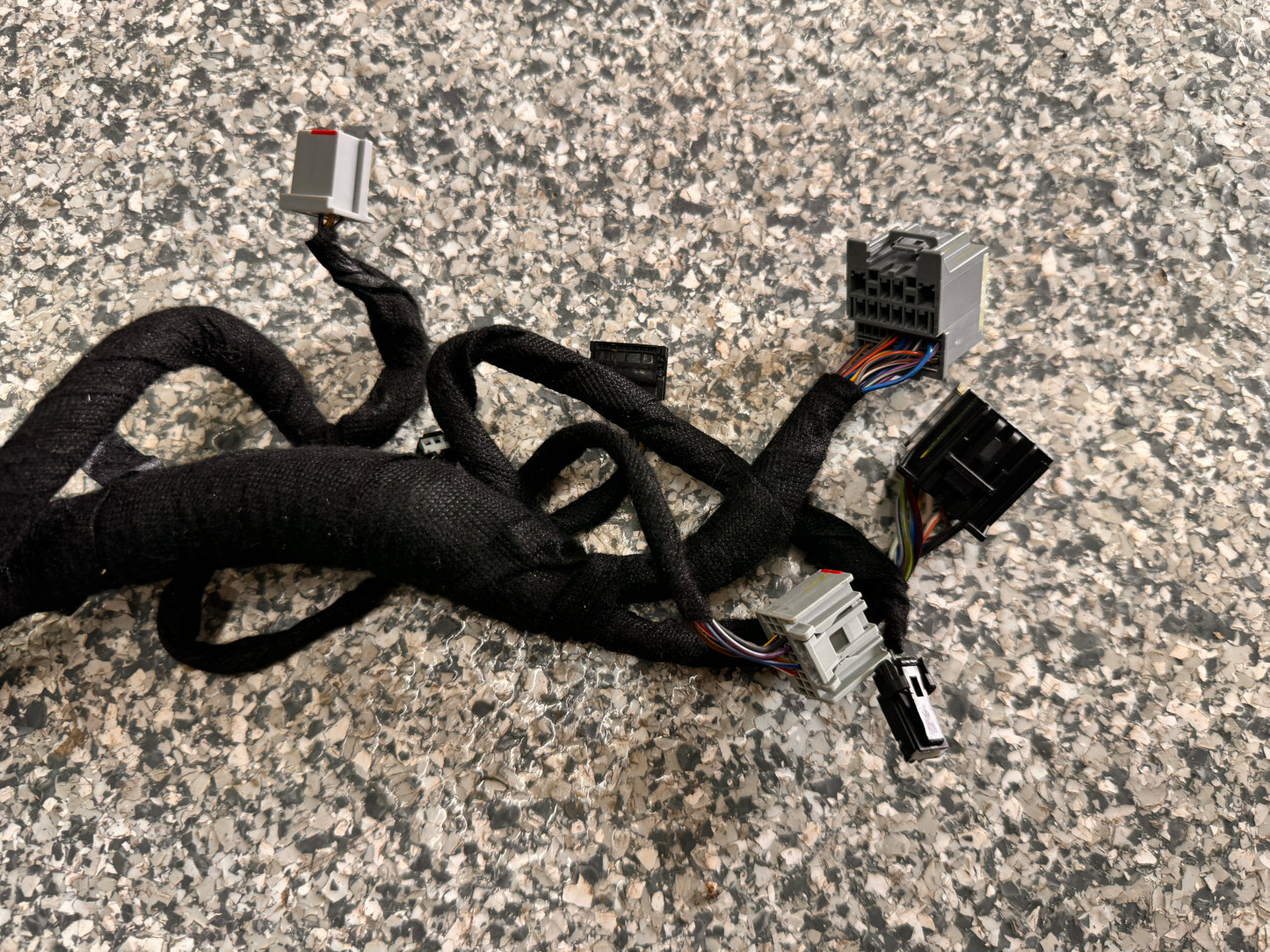 2024 Ford Mustang GT 5.0 Dash Wiring Harness PR3T-14401-KE - OEM