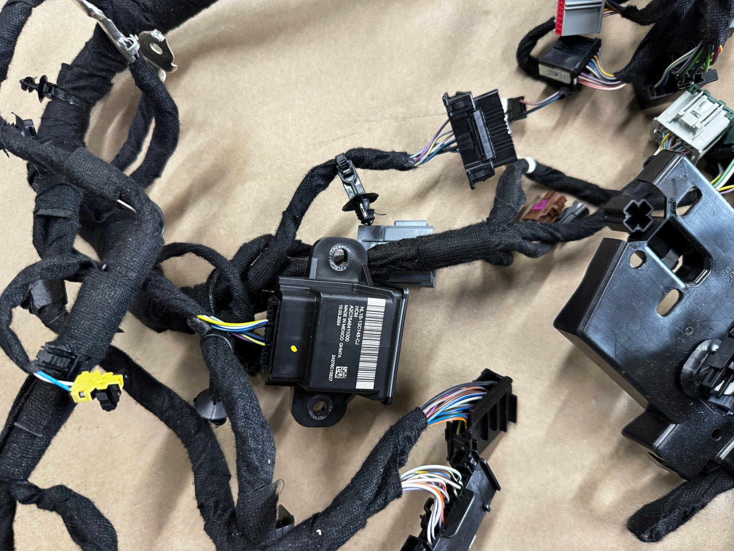 2024-2026 Ford Mustang GT Dash Wiring Harness "SR3T-14401-ZB" - OEM