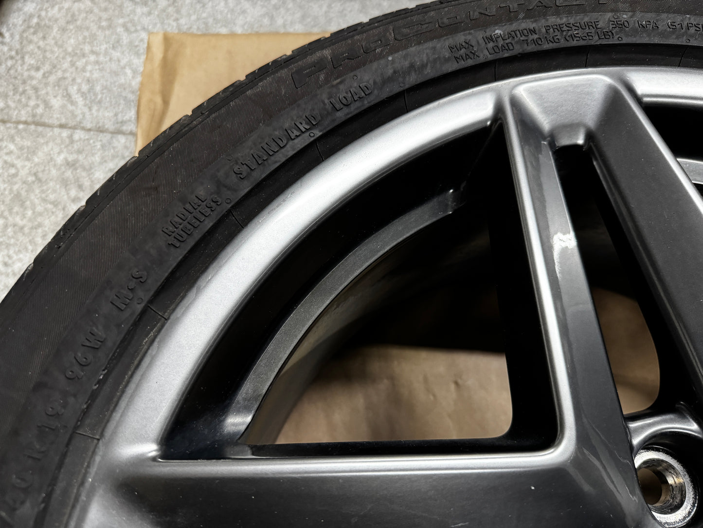 2024-2026 Ford Mustang GT 5.0 19x8.5" Wheel Rim Continental 255/45/19 - OEM