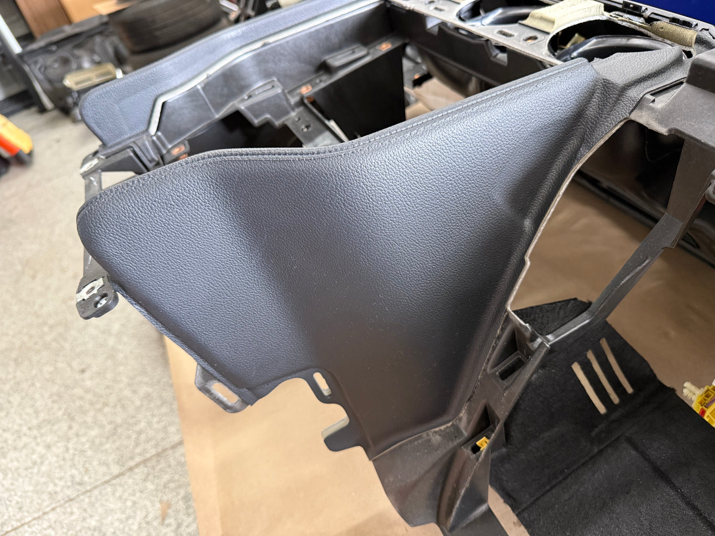 2018-2023 Ford Mustang GT 5.0 PP1 Leather Dash Pad Frame