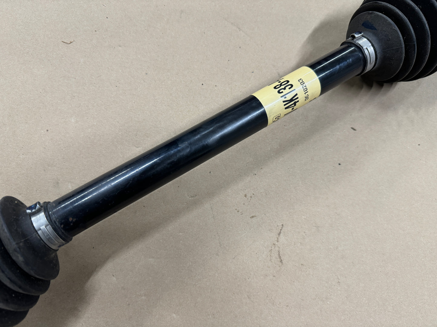 2020-2022 Mustang Shelby GT500 RH Passenger Side Rear Axle Half Shaft IRS 138