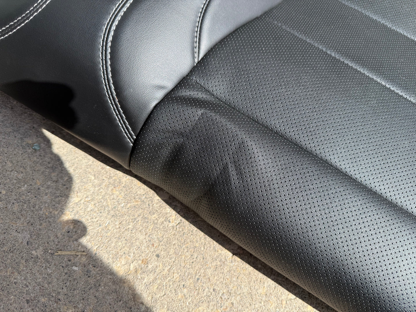 2018-2023 Ford Mustang GT Convertible Rear Seats Black Leather