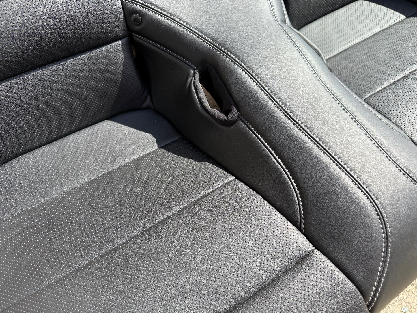 2018-2023 Ford Mustang GT Convertible Rear Seats Black Leather