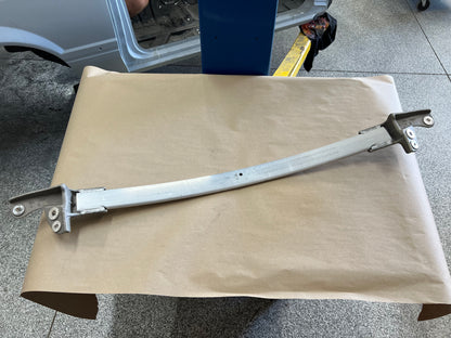 2011-2015 Chevrolet Camaro SS 6.2L Strut Tower Brace