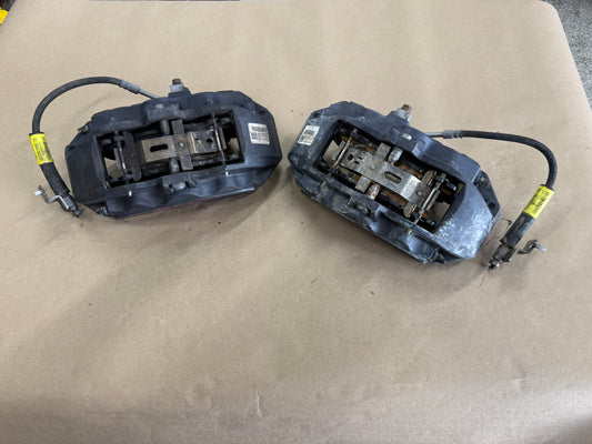 2015-2023 Ford Mustang GT Front 6 Piston BREMBO Brake Calipers - OEM