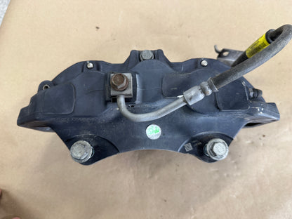 2015-2023 Ford Mustang GT Front 6 Piston BREMBO Brake Calipers - OEM