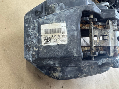 2015-2023 Ford Mustang GT Front 6 Piston BREMBO Brake Calipers - OEM