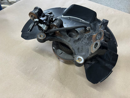 2015-2020 Ford Mustang 5.0L GT LH Driver Side Front Spindle Knuckle Hub