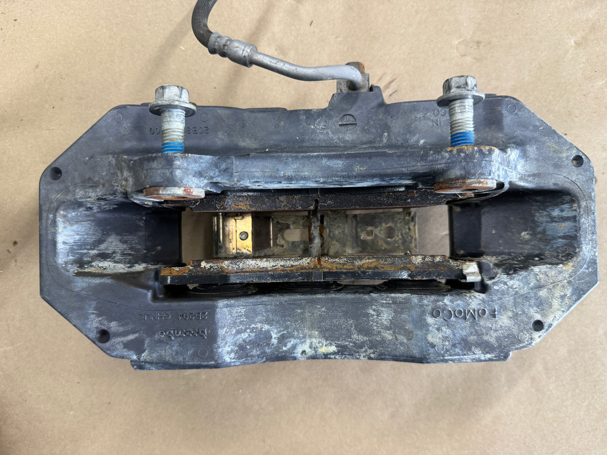 2015-2023 Ford Mustang GT Front 6 Piston BREMBO Brake Calipers - OEM