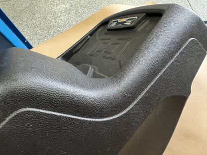 2018 Chevrolet Camaro Center Console Black Charging Station