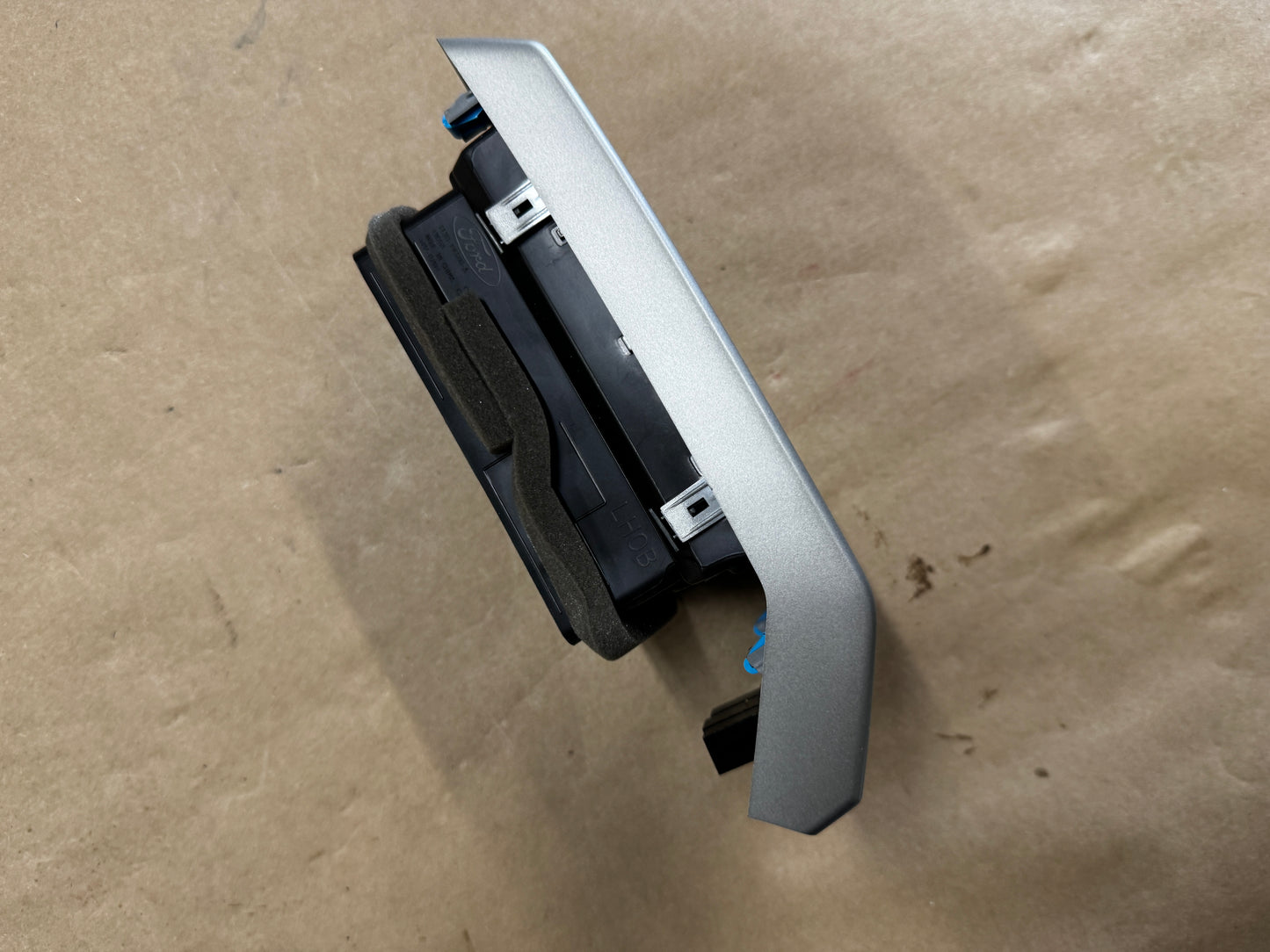 2017-2022 Ford F-250 F-350 LH Driver Side Dash Vent Trim Light Buttons - OEM