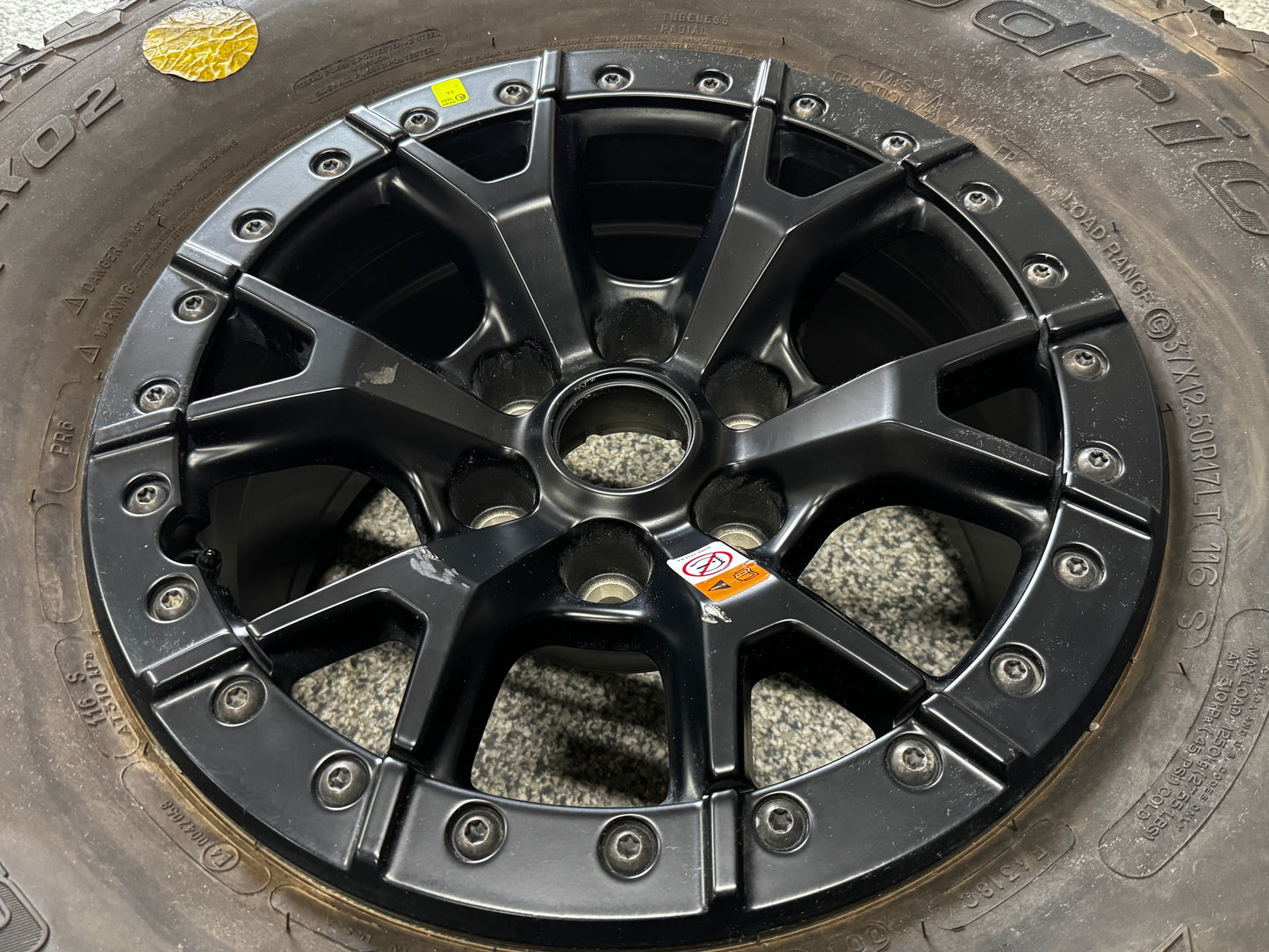 2023-2025 F-150 Raptor R Bead Lock Wheel Rim 17x8.5" BFGoodrich 37x12.50x17