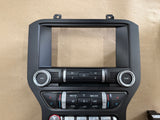 2021 Ford Mustang GT Touch Screen, Face Plate, Radio, Module USB Port