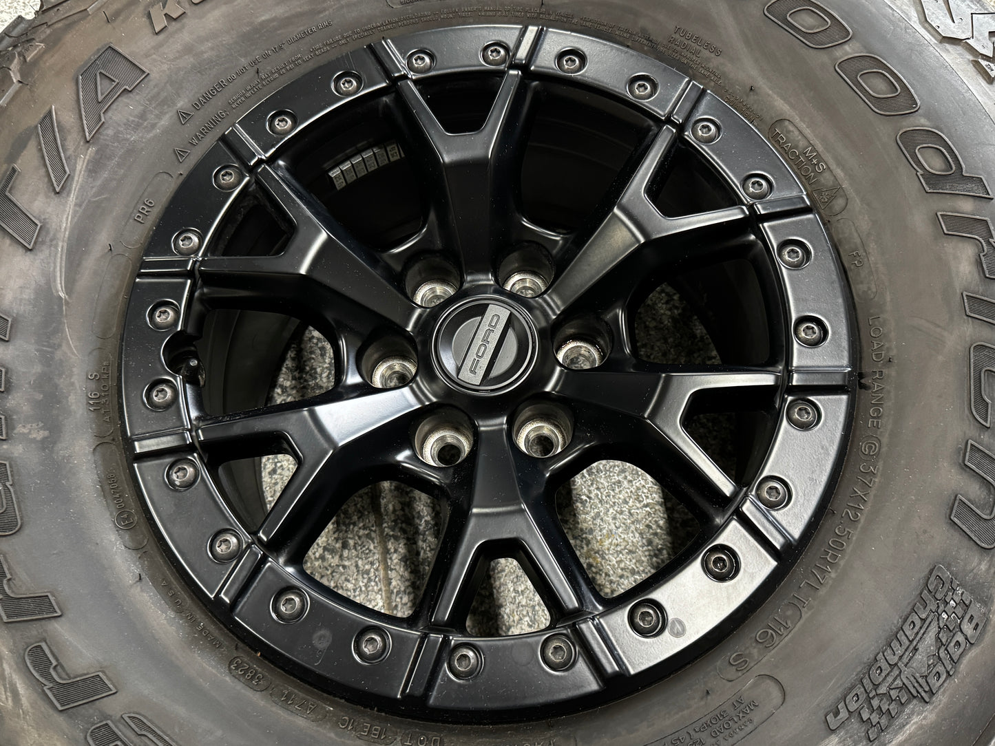 2023-2025 F-150 Raptor R Bead Lock Wheel Rim 17x8.5" BFGoodrich 37x12.50x17