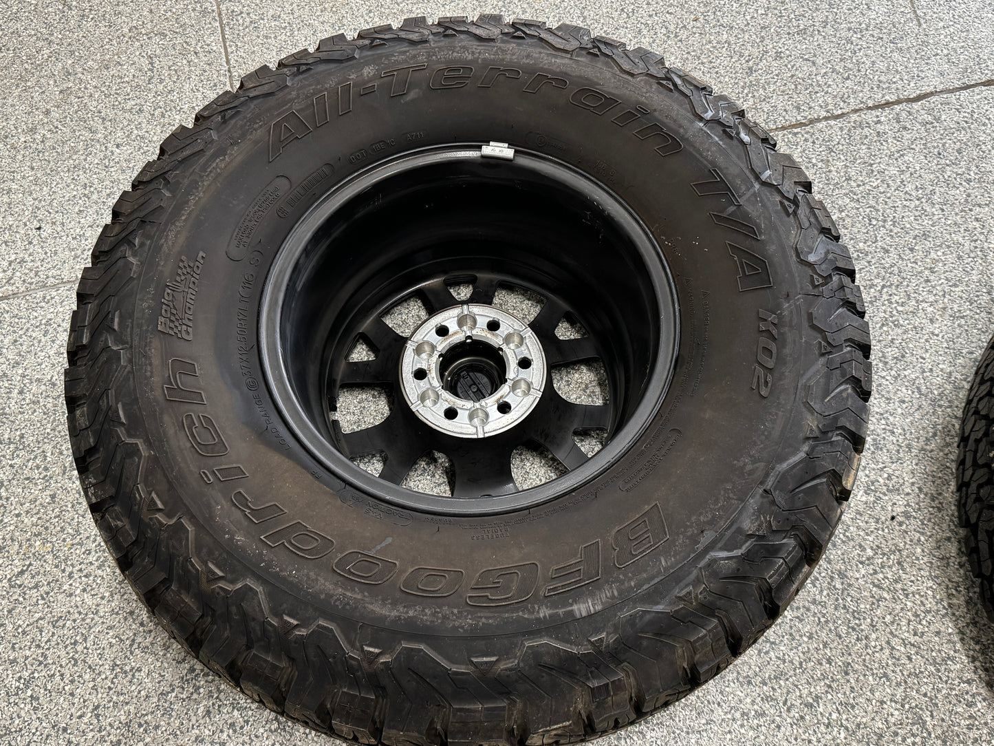 2023-2025 F-150 Raptor R Bead Lock Wheel Rim 17x8.5" BFGoodrich 37x12.50x17
