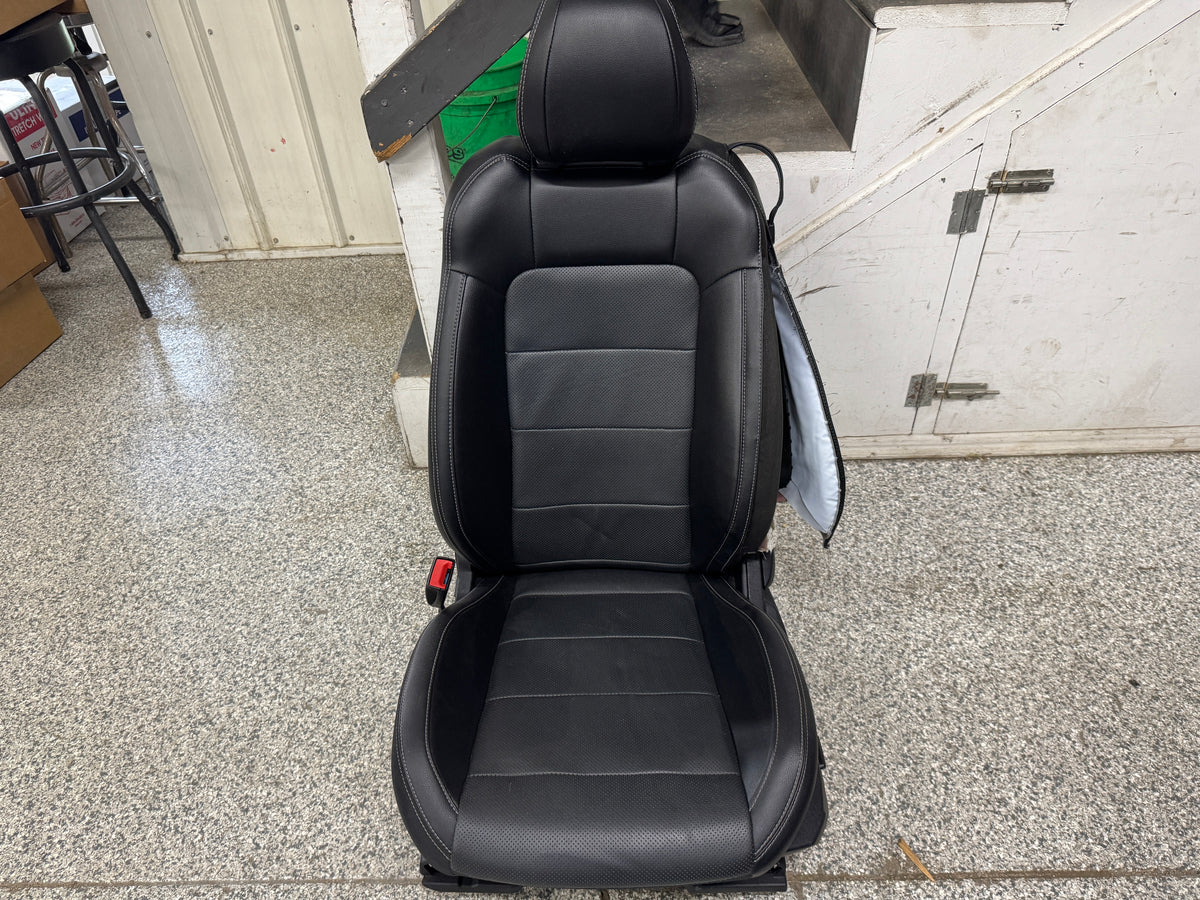 2018-2023 Ford Mustang GT Black Leather Coupe Front Power Seats Heat/Cooled