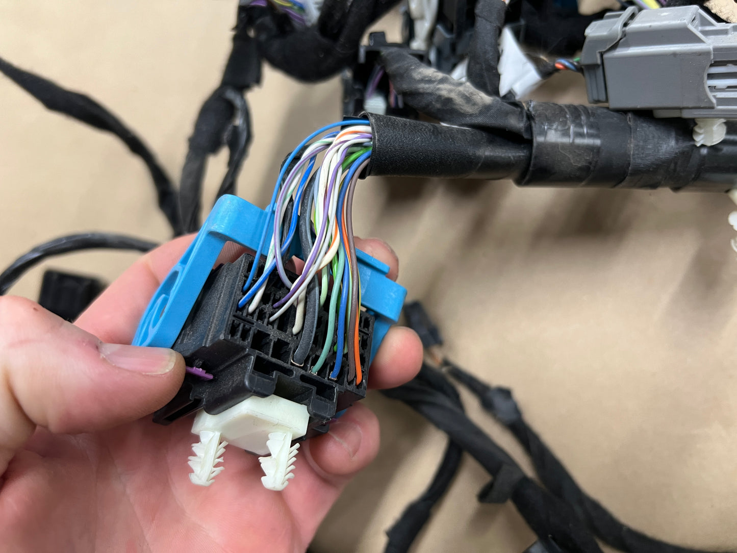 2018-2023 Ford Mustang GT 5.0 Dash Wiring Harness MR3T-14401-LD