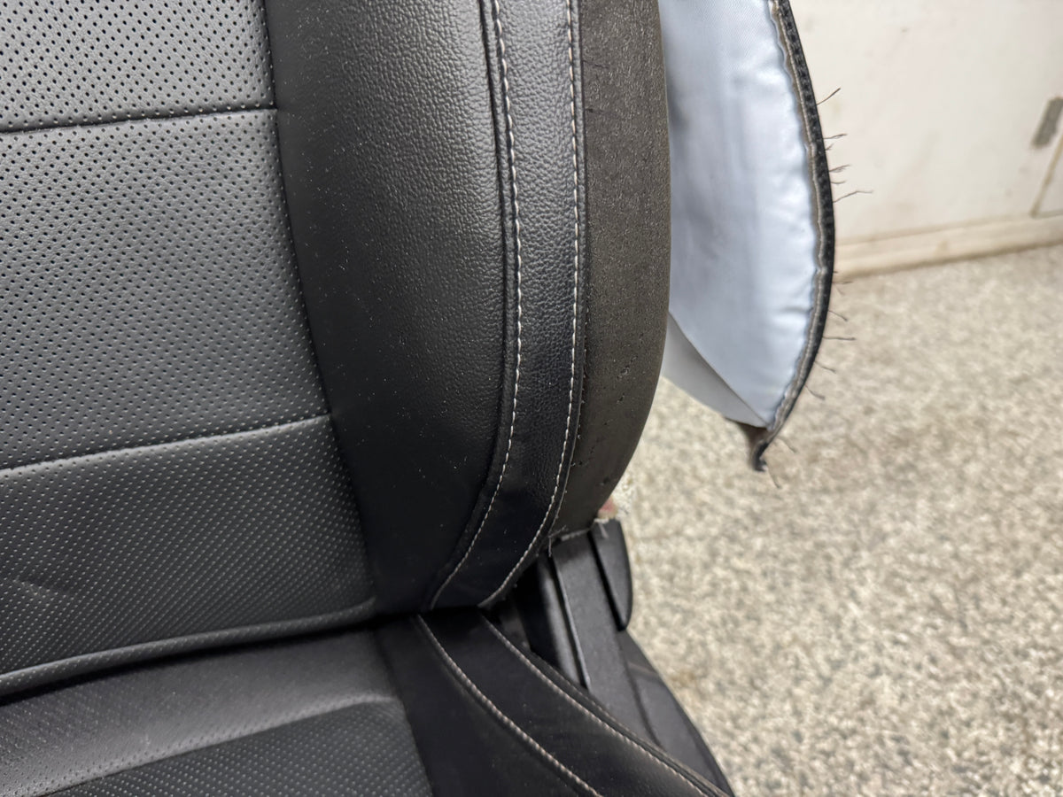 2018-2023 Ford Mustang GT Black Leather Coupe Front Power Seats Heat/Cooled