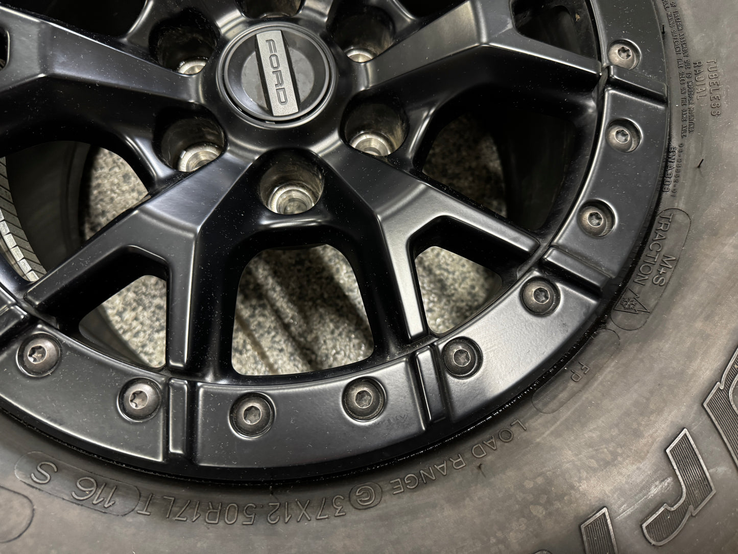 2023-2025 F-150 Raptor R Bead Lock Wheel Rim 17x8.5" BFGoodrich 37x12.50x17