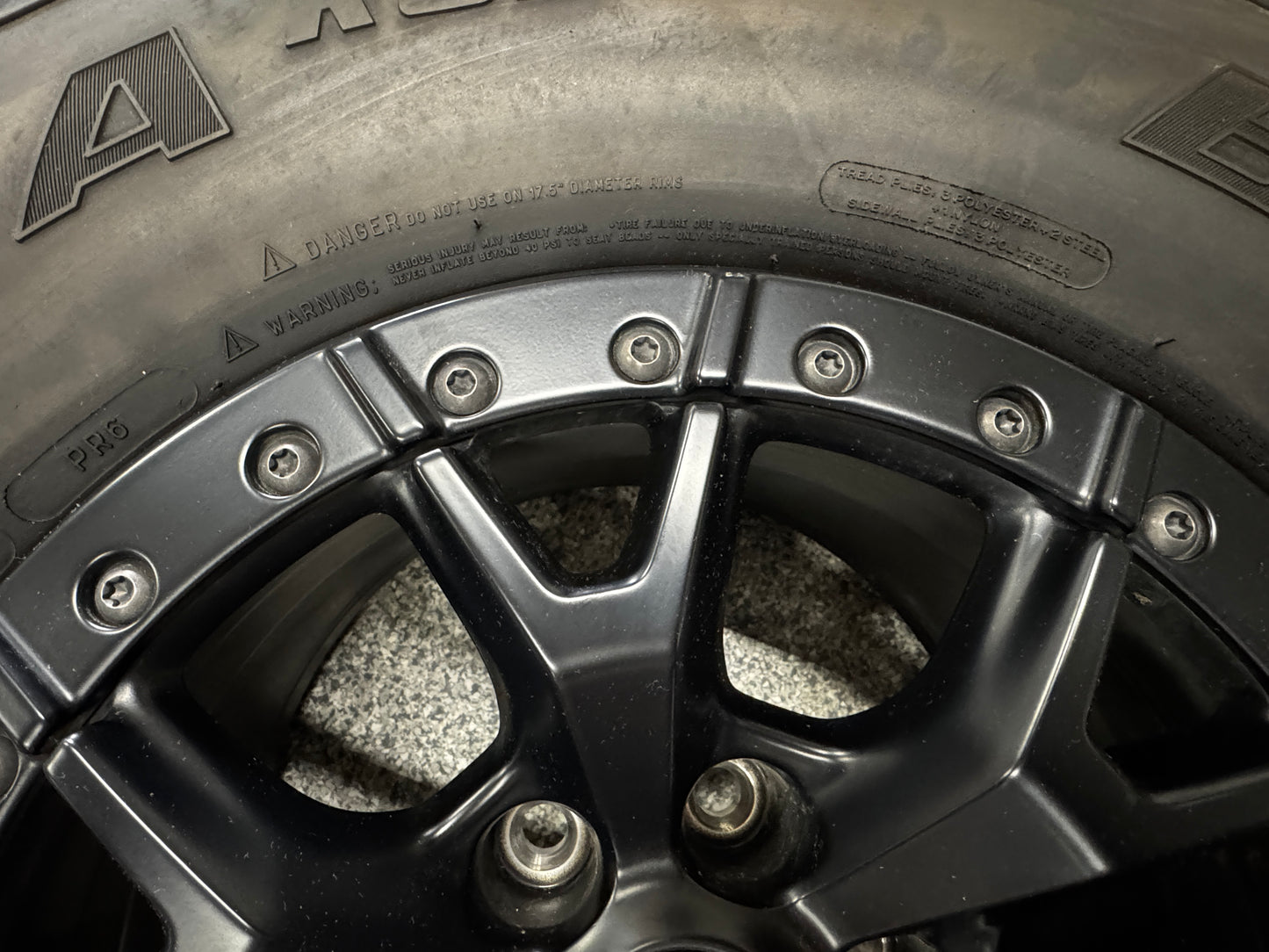 2023-2025 F-150 Raptor R Bead Lock Wheel Rim 17x8.5" BFGoodrich 37x12.50x17