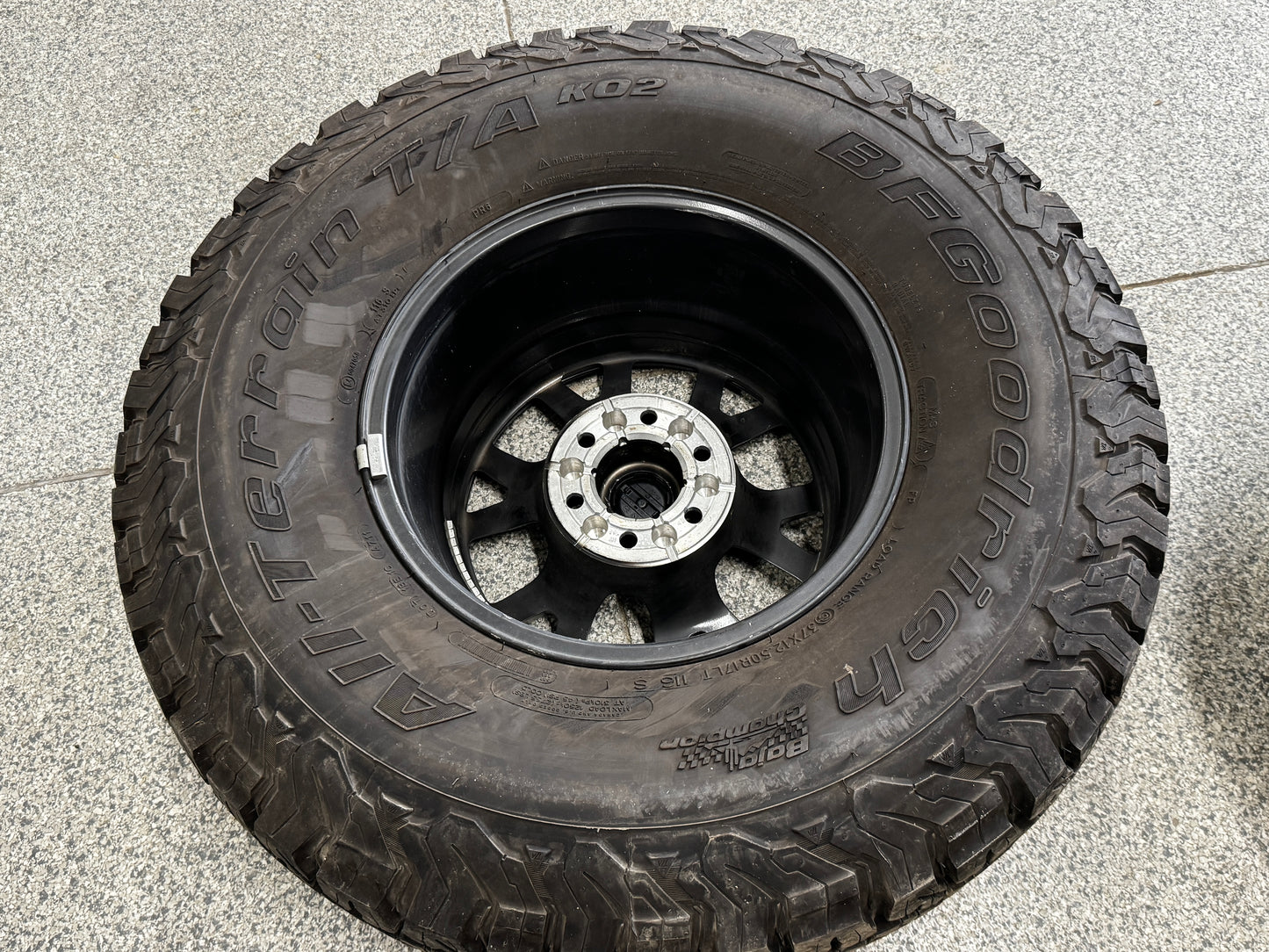 2023-2025 F-150 Raptor R Bead Lock Wheel Rim 17x8.5" BFGoodrich 37x12.50x17