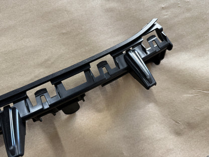 2024-2025 Mustang GT S650 Rear Bumper Middle Bracket