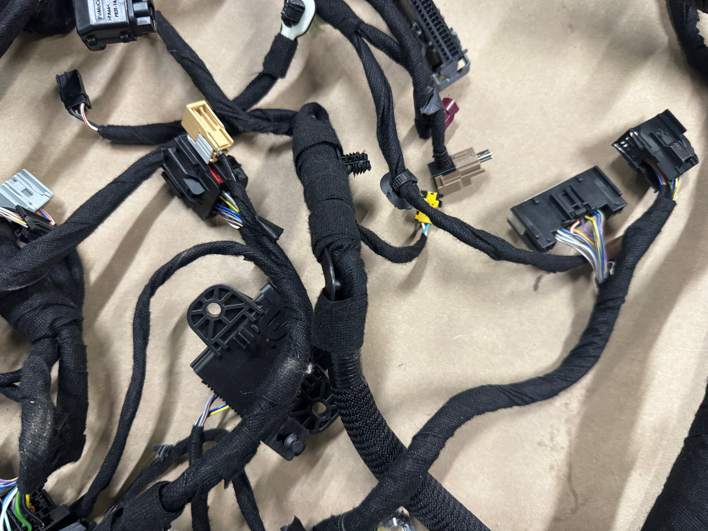 2024-2026 Ford Mustang GT Dash Wiring Harness "TR3T-14401-AC" - OEM