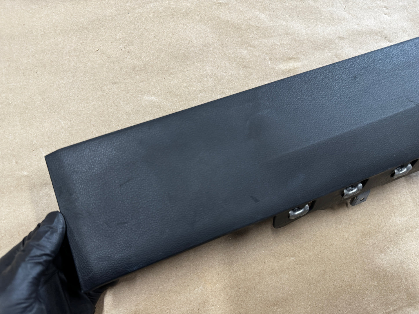 2021-2025 Ford F-150 Raptor R RH Passenger Knee Air Bag