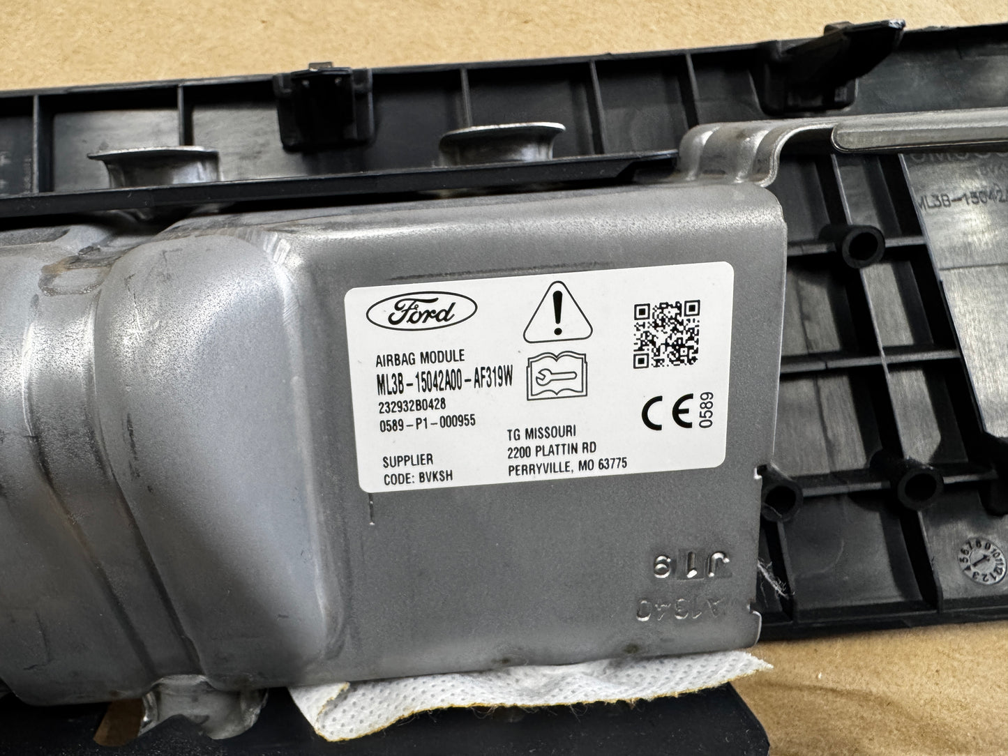 2021-2025 Ford F-150 Raptor R RH Passenger Knee Air Bag