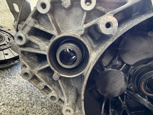 2016-2018 Ford Focus RS MMT6 6-Speed Manual AWD Transmission 45k Miles - OEM
