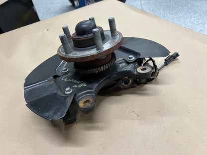 2015-2020 Ford Mustang 5.0L GT LH Driver Side Front Spindle Knuckle Hub