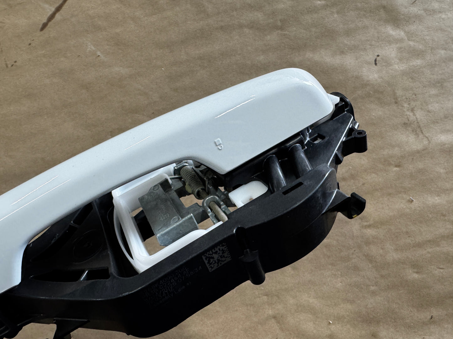 2024-2026 Ford Mustang RH Passenger Side Door Handle "YZ" - OEM