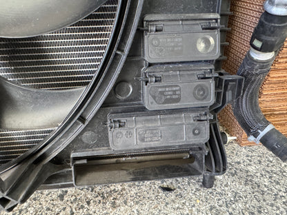 2020-2022 Ford Mustang GT500 Radiator Fan Heat Exchanger Hoses OEM