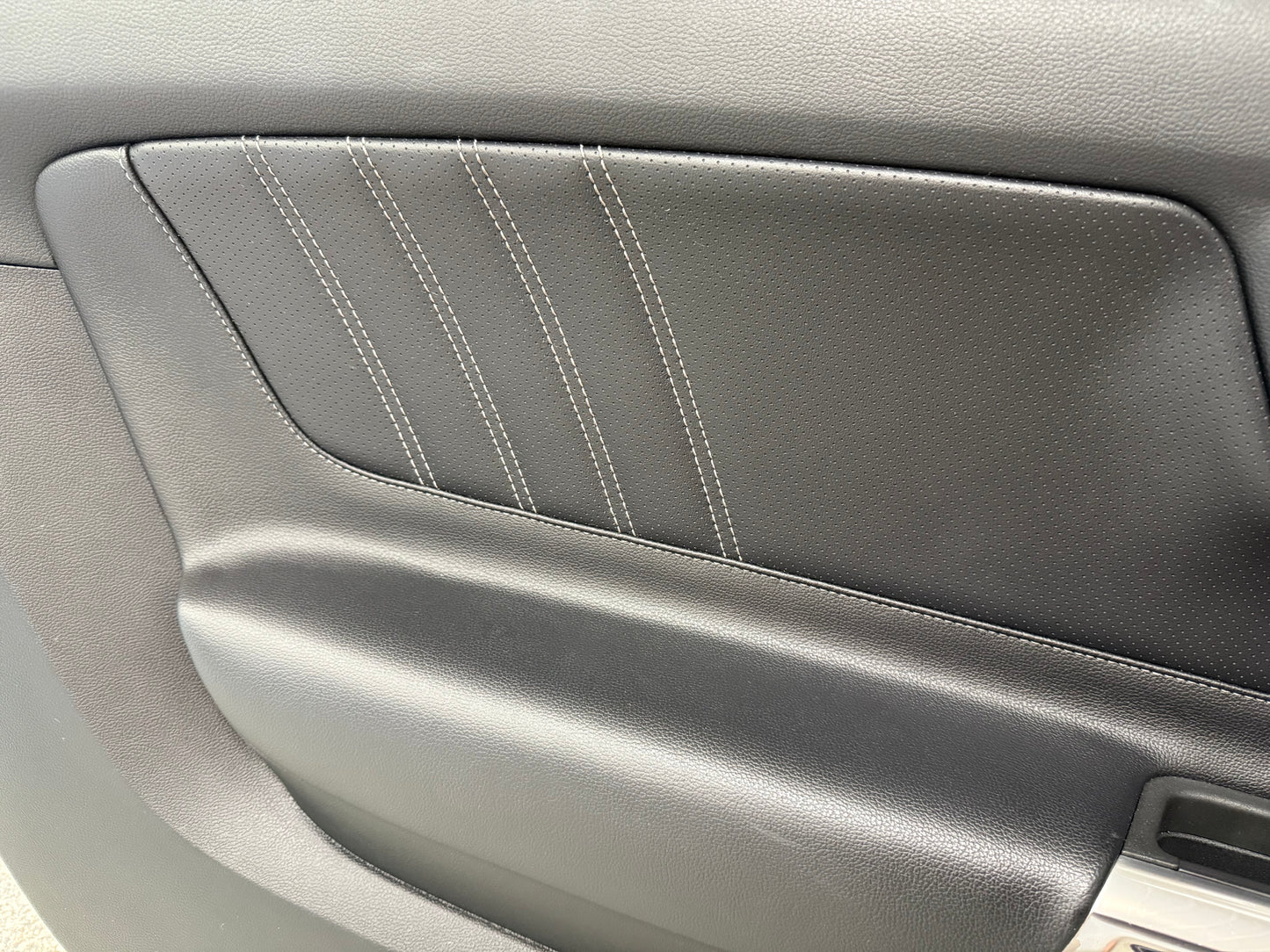 2015-2017 Ford Mustang GT V6 EcoBoost LH RH Leather Insert Door Panels Pair
