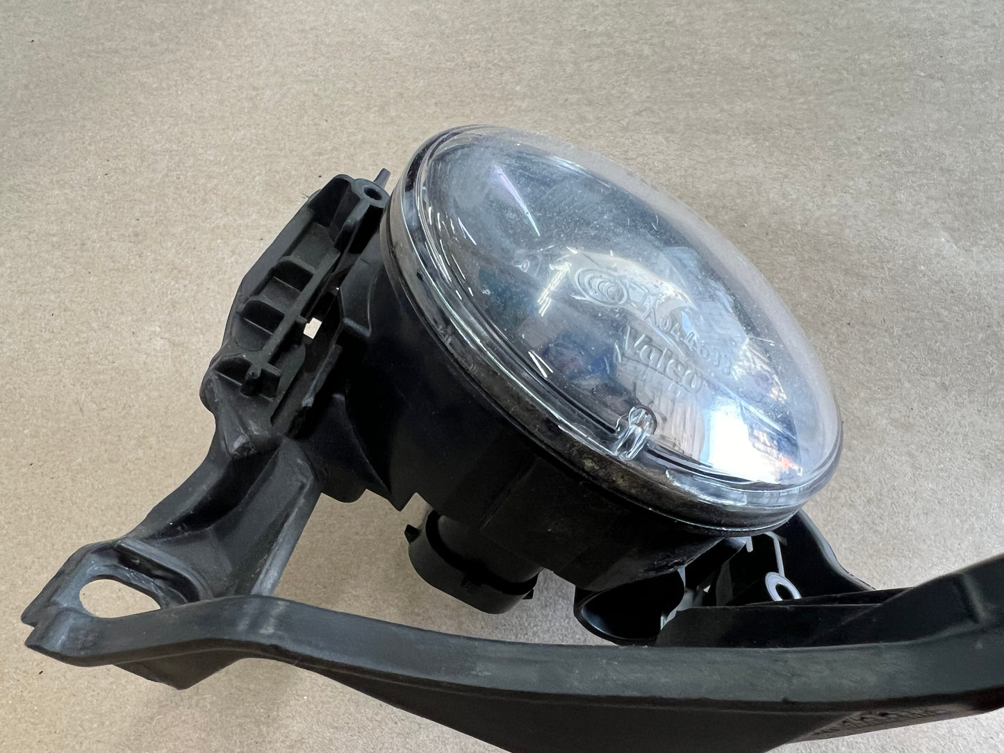 2015-2017 Ford Mustang GT 5.0 LED Fog Light RH Passenger Side w/Bracket