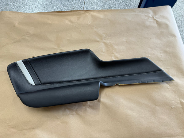 2020-2022 Mustang Shelby GT500 LH Driver Leather Insert Door Panel