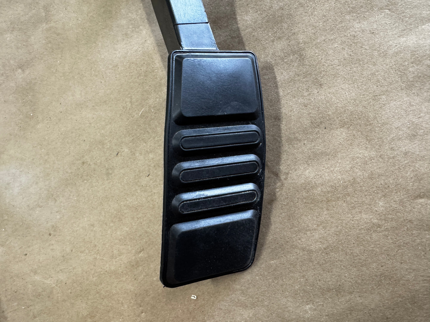 2024-2026 Ford Mustang GT Automatic Brake Pedal Assembly Accelerator Pedals