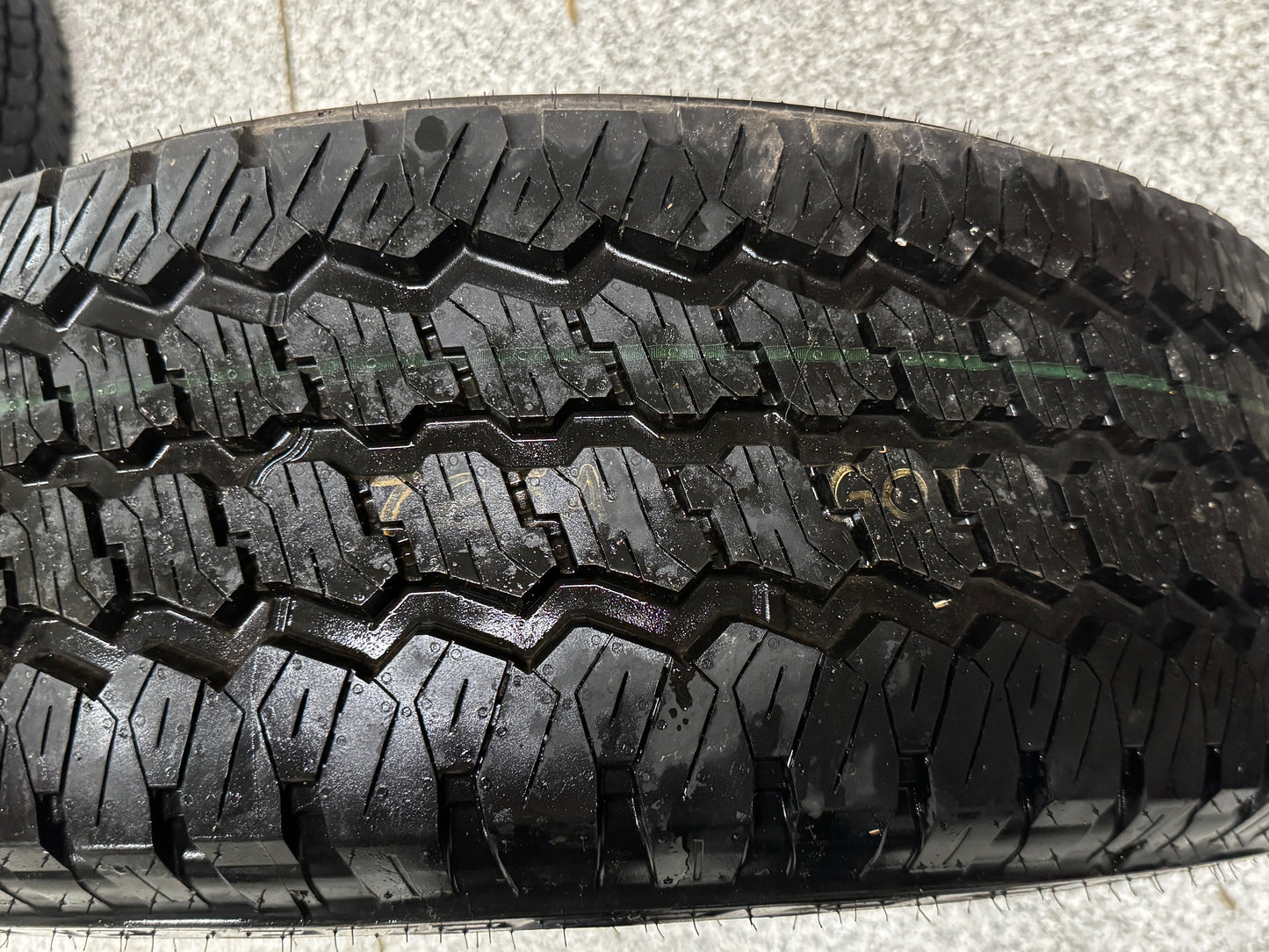 2023-2025 F-250 F-350 Super Duty 6.7 Spare Tire Bridgestone 275/70/18